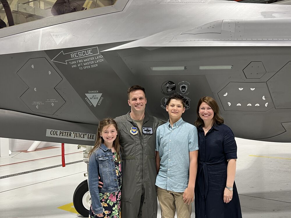 Lee family with F-35